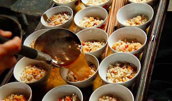 瑶族：乡土味浓油茶美